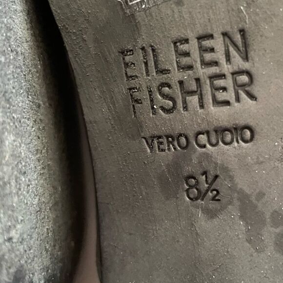 Eileen FisherMushroom Colored Suede Booties Size 8.5 - Picture 3 of 11